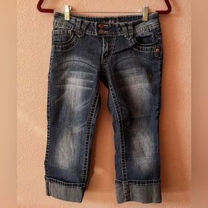 Ultra Low-rise denim capris women’s size 5 Y2K